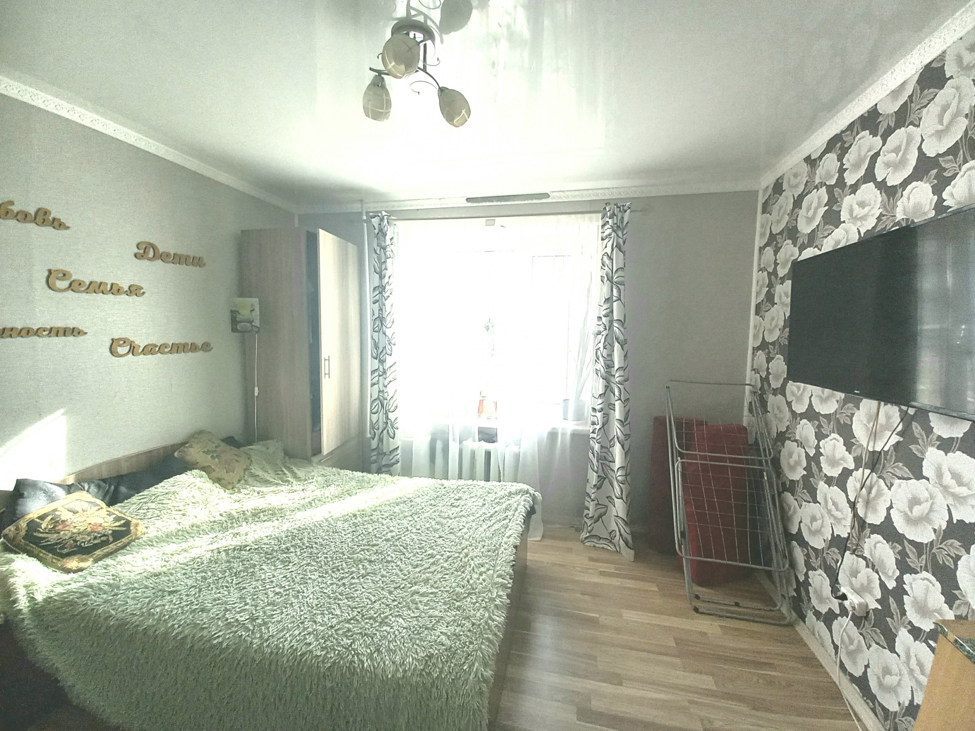 Квартира на продажу в Новочеркасске, улица Искра, 5 фото №0