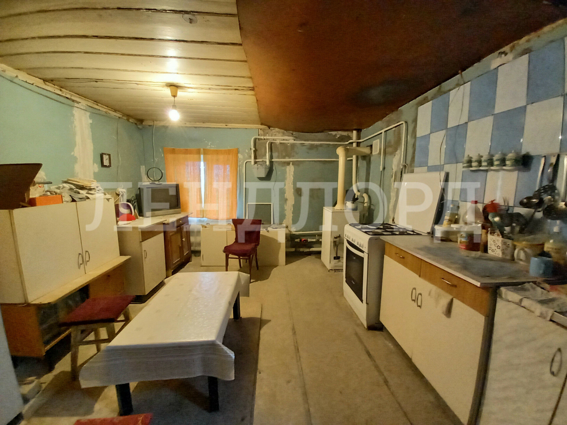 Дом с участком на продажу в Новочеркасске, Октябрьская улица фото №4