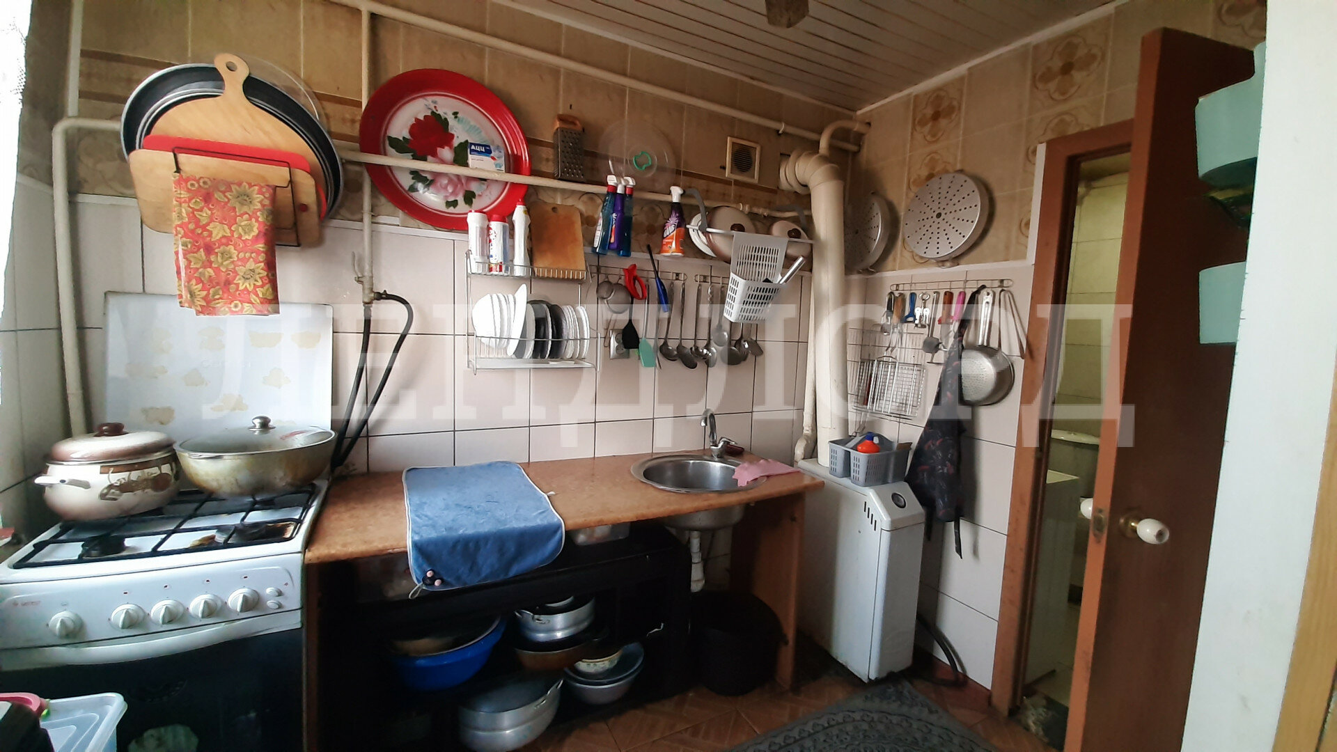 Дом с участком на продажу в Новочеркасске, улица Войкова фото №3