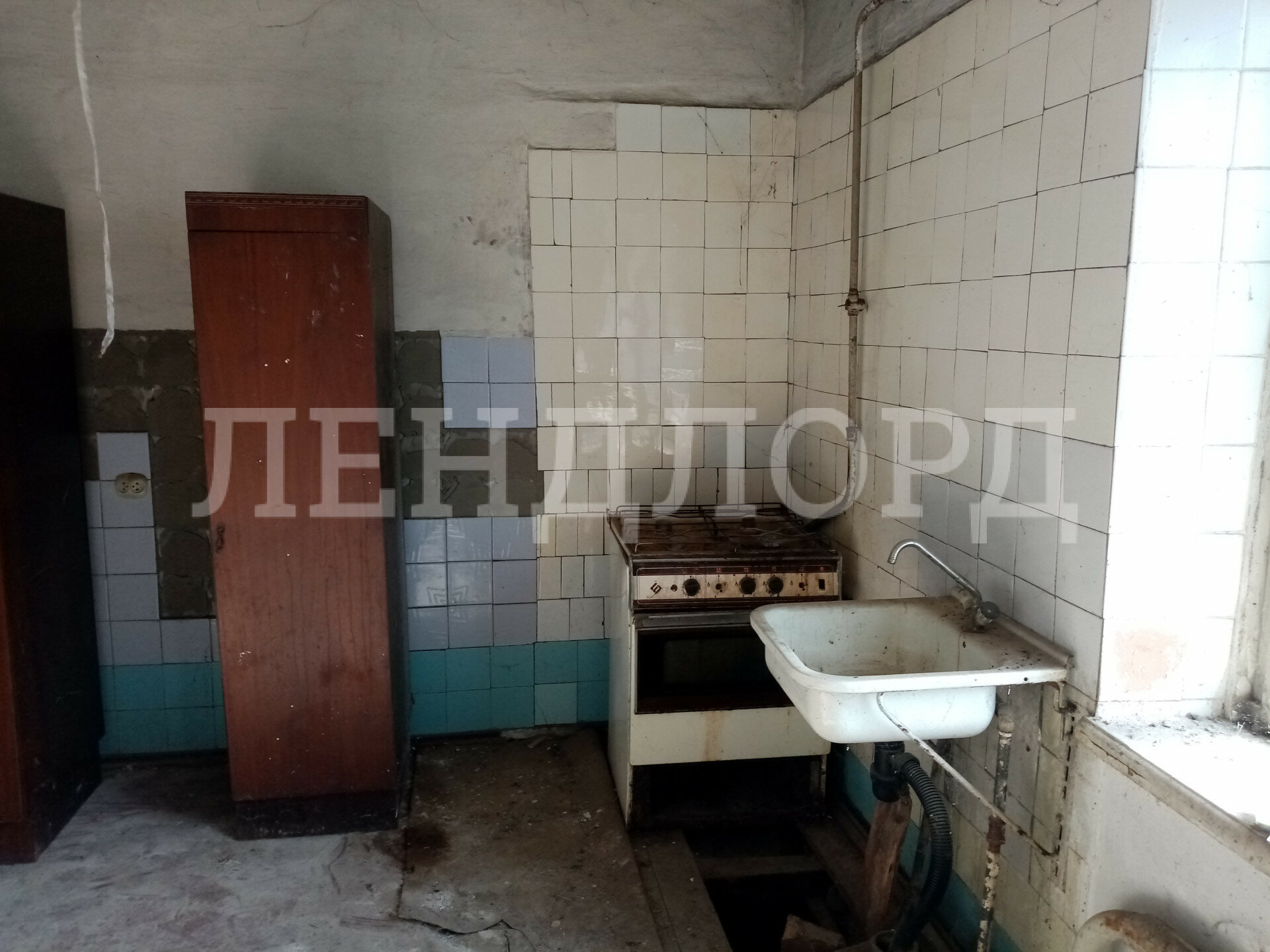 Дом с участком на продажу в Ростове-на-Дону, Снеговой фото №1