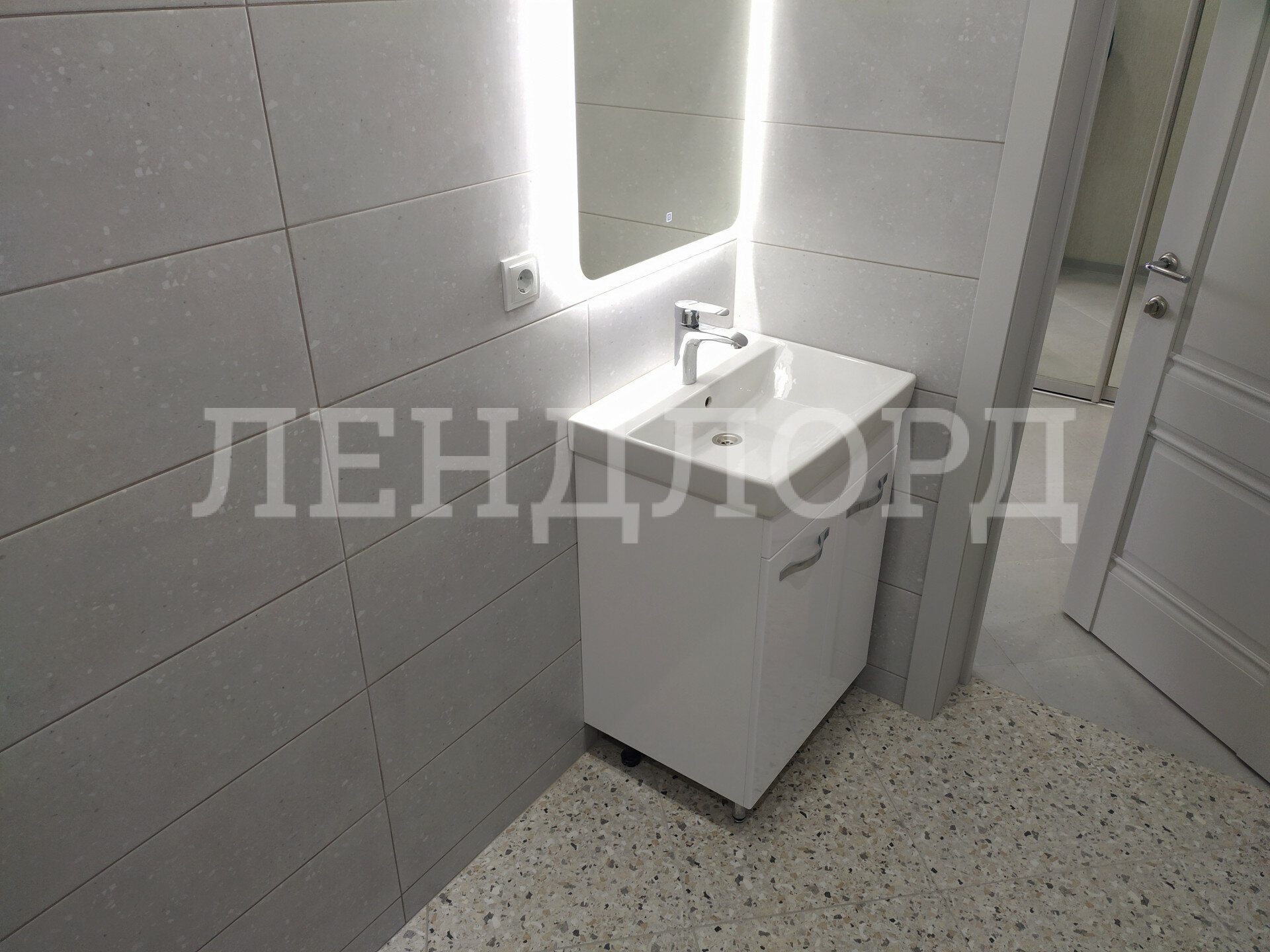 Квартира на продажу в Ростове-на-Дону, Стабильная улица, 3с3 фото №8