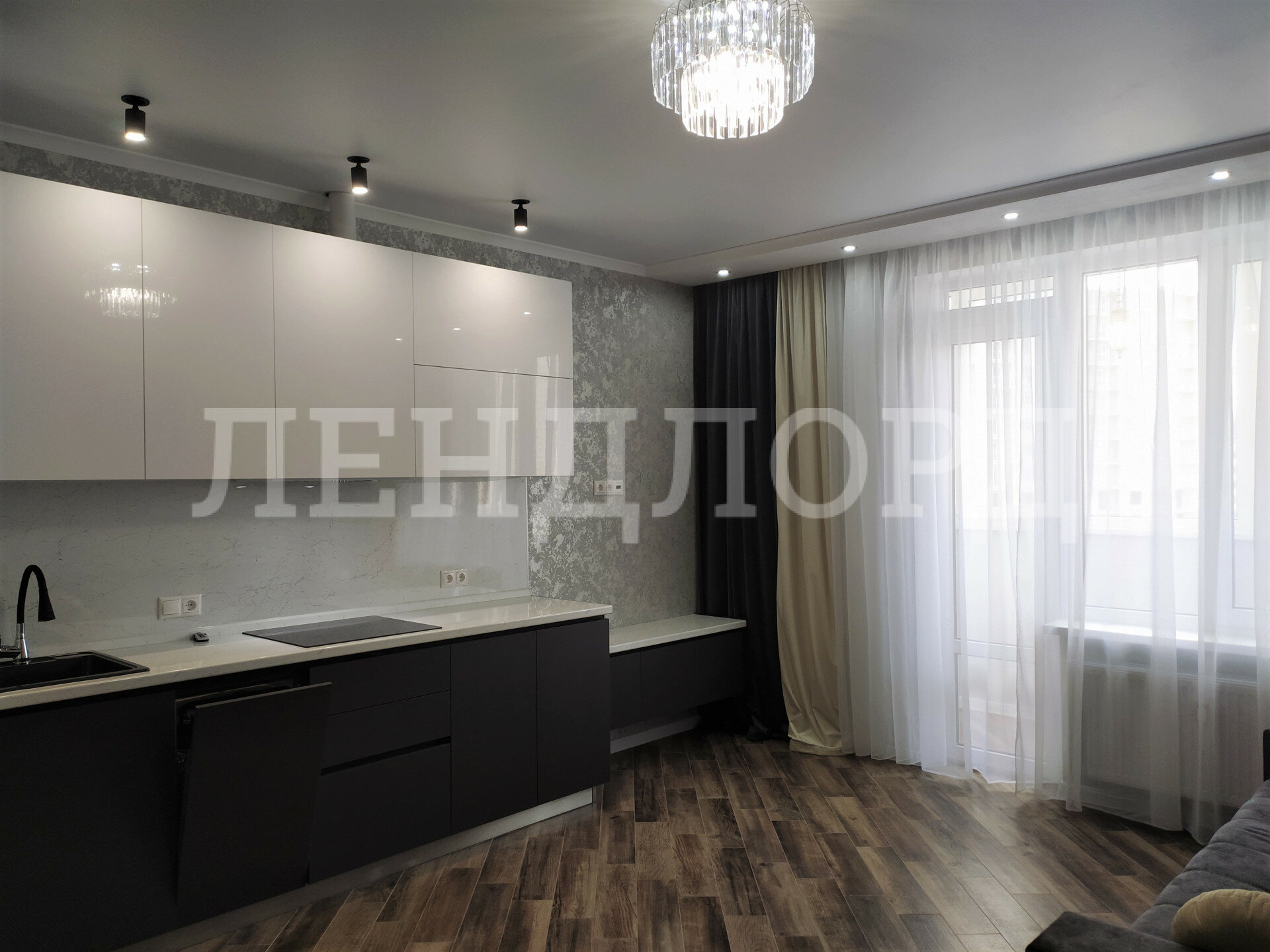 Квартира на продажу в Ростове-на-Дону, проспект Солженицына, 13 фото №1