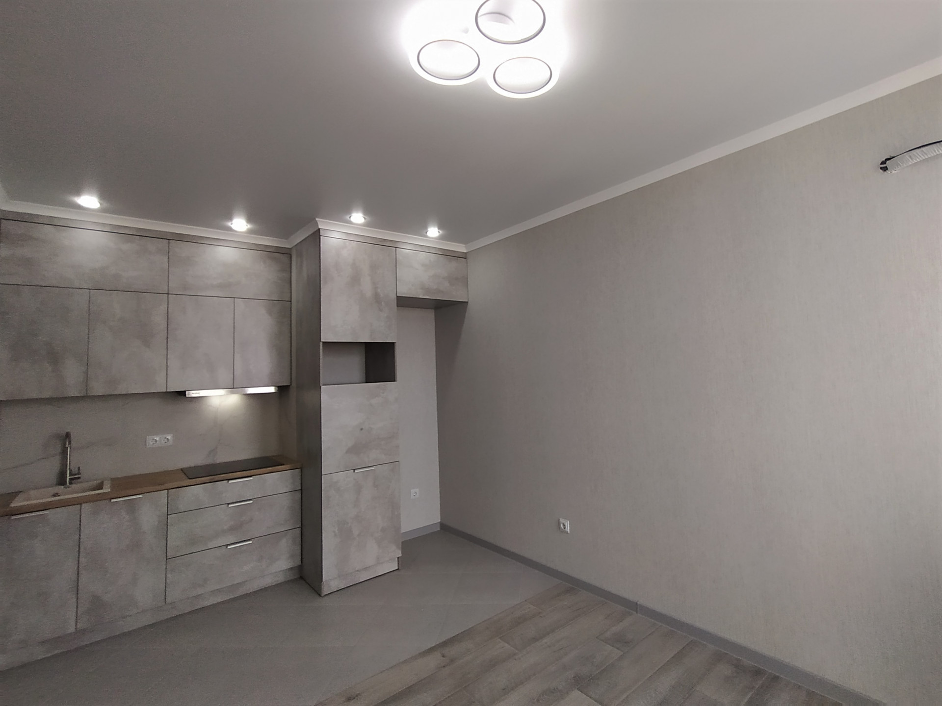 Квартира на продажу в Ростове-на-Дону, Стабильная улица, 3с3 фото №2