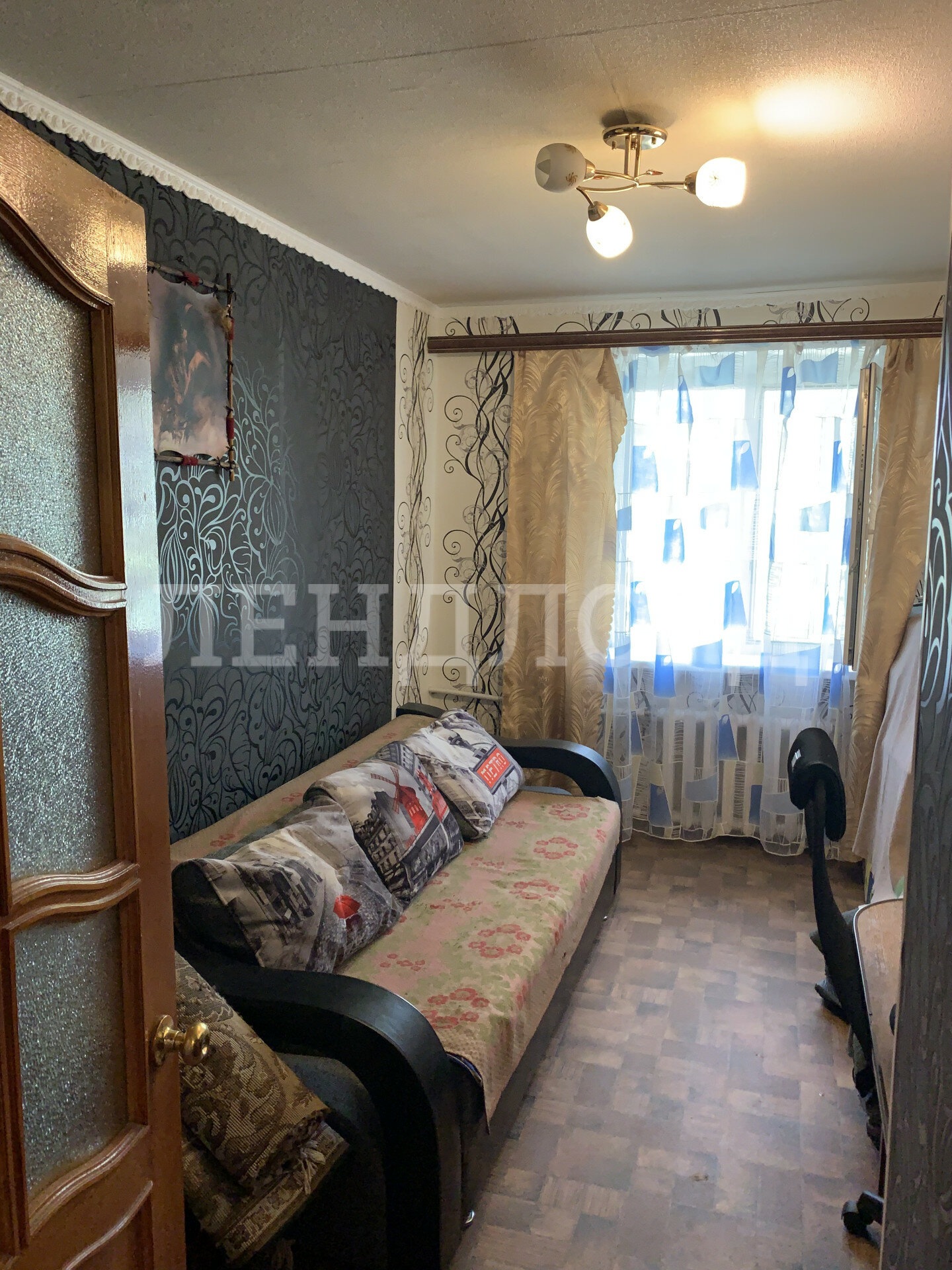Квартира на продажу в Новочеркасске, улица Макаренко, 36 фото №3
