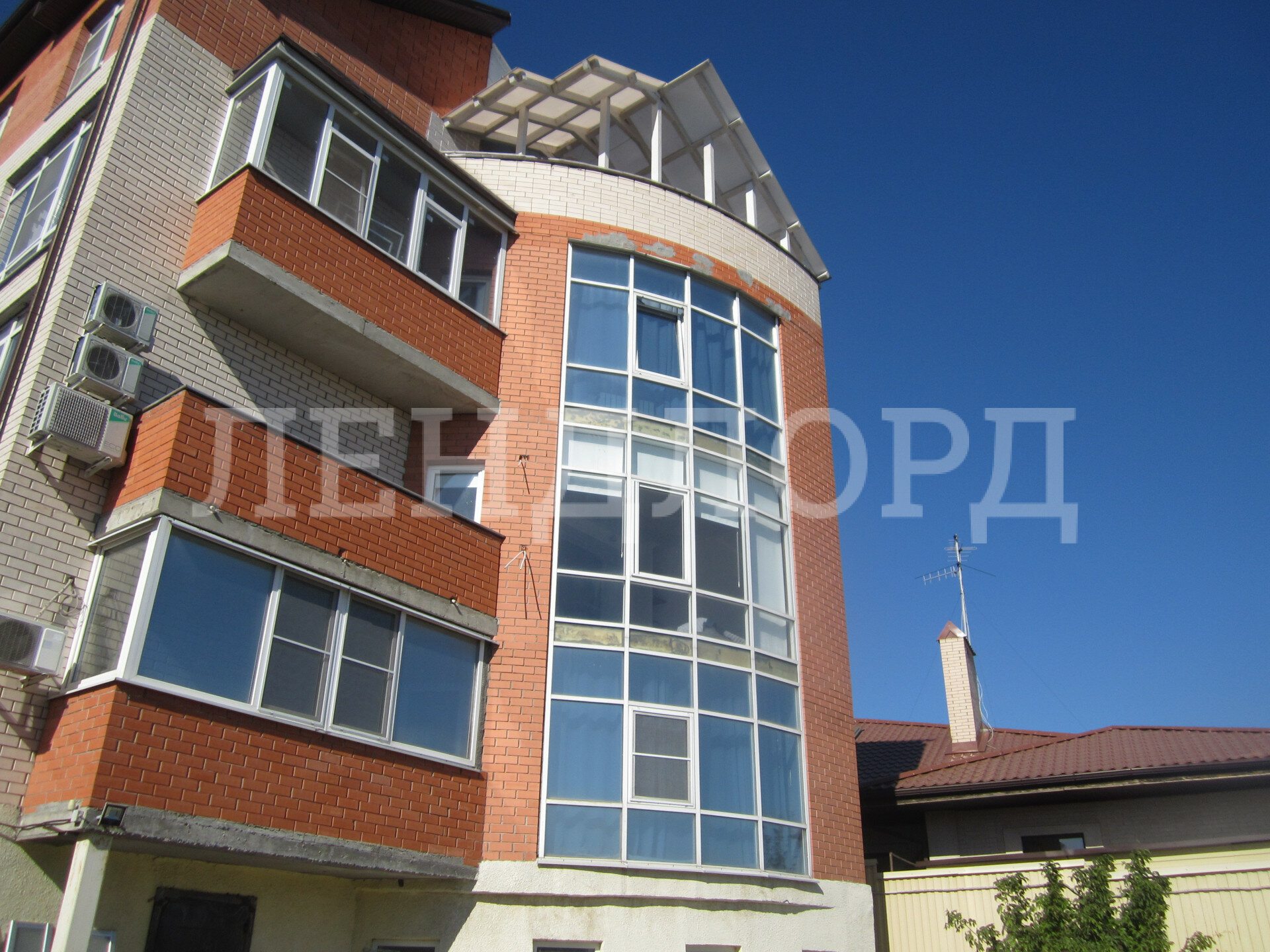 Квартира на продажу в Ростове-на-Дону, Портовая, 158Р фото №0