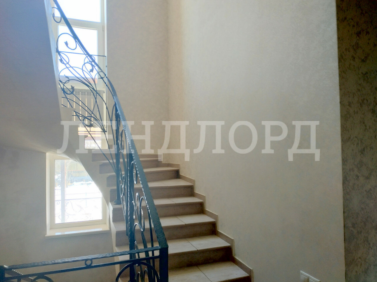 Дом с участком на продажу в Ростове-на-Дону, Особенная фото №2