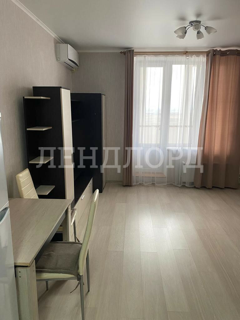 Квартира на продажу в Ростове-на-Дону, улица Ткачёва, 14 фото №0