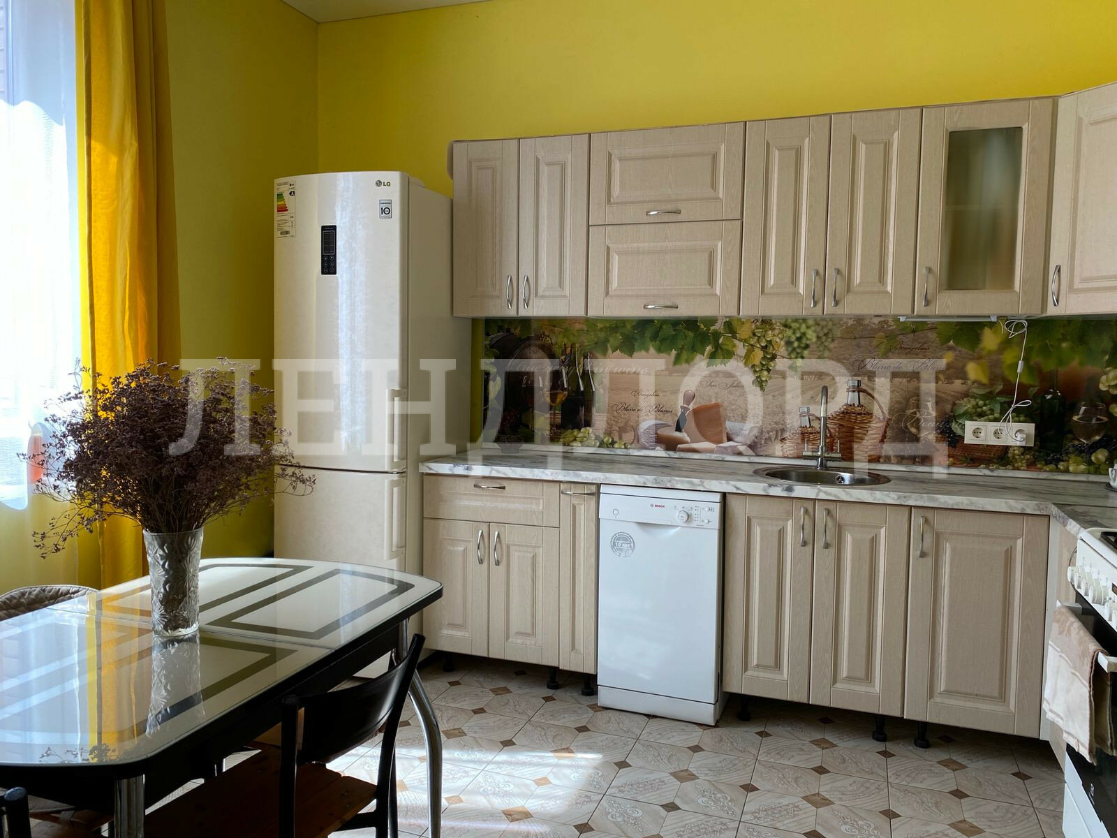 Дом с участком на продажу в Батайске, Саратовская улица
