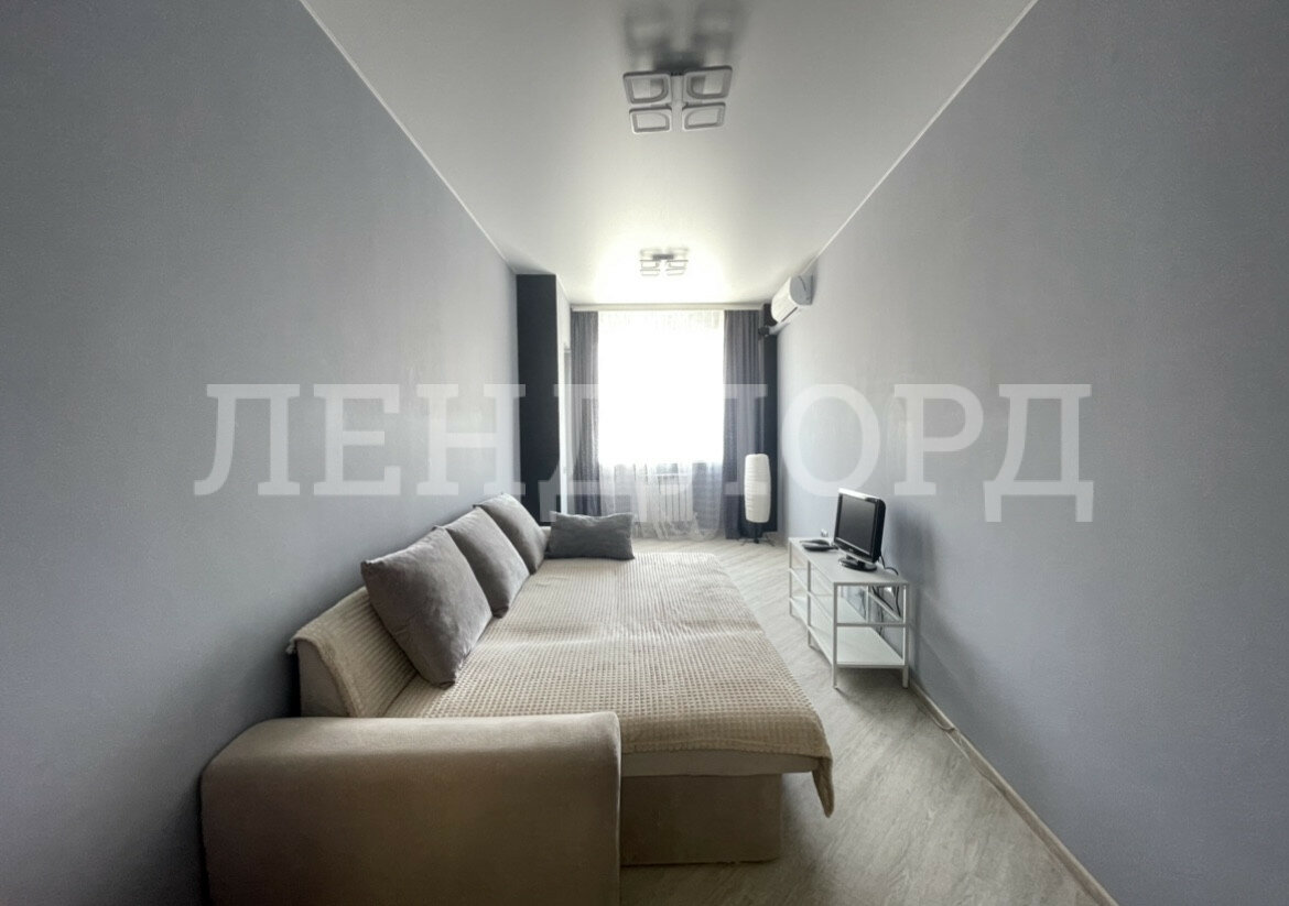 Квартира на продажу в Батайске, улица Орджоникидзе, 2Г фото №0