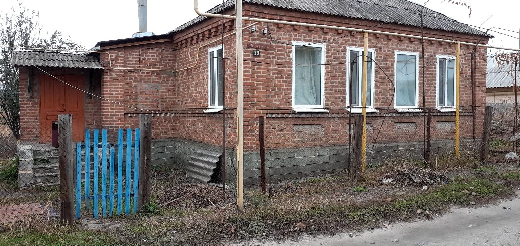 Дом с участком на продажу в слободе Красюковская, улица Чижова фото №0