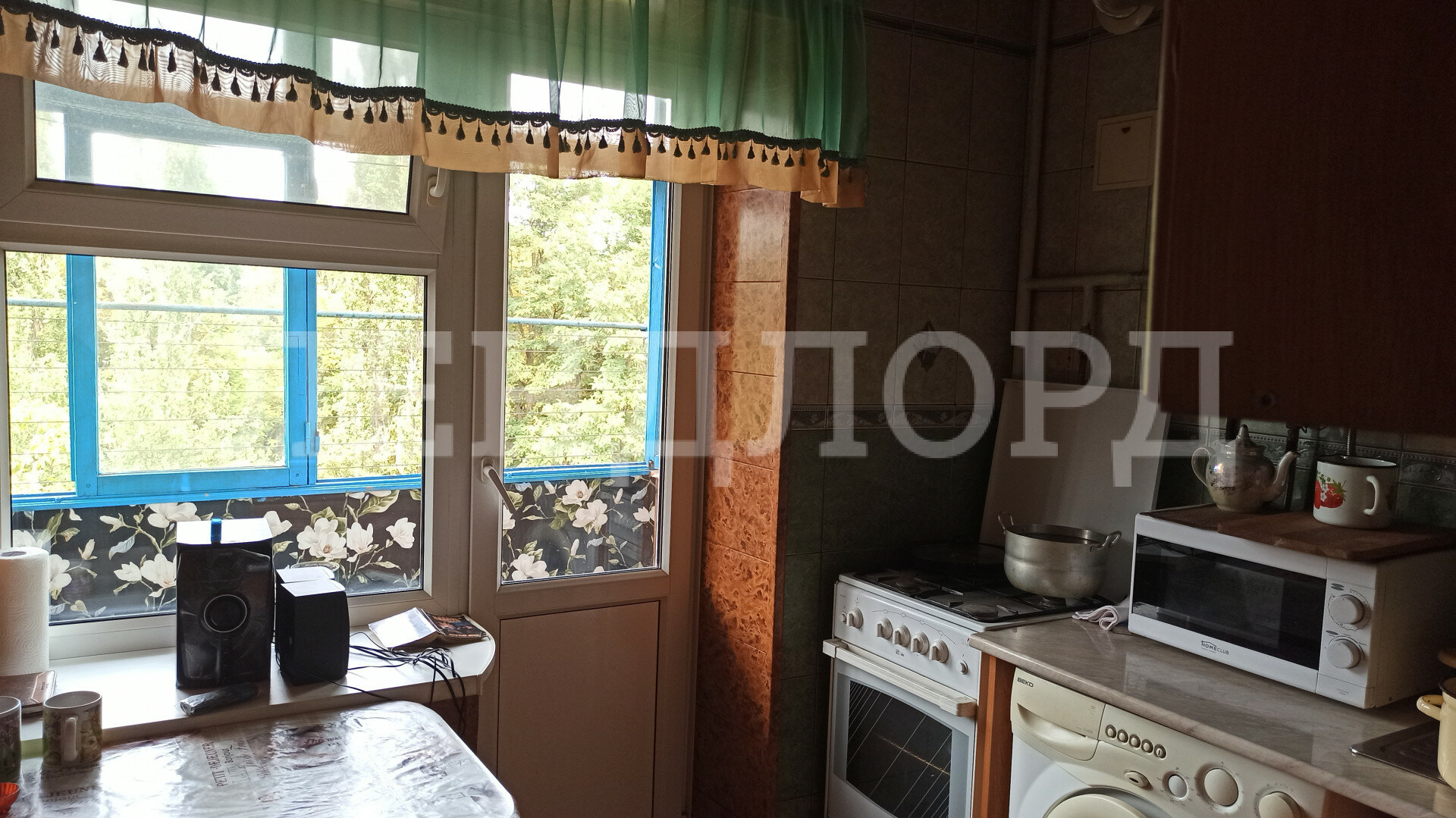 Квартира на продажу в Новочеркасске, улица Макаренко, 78/2 фото №0