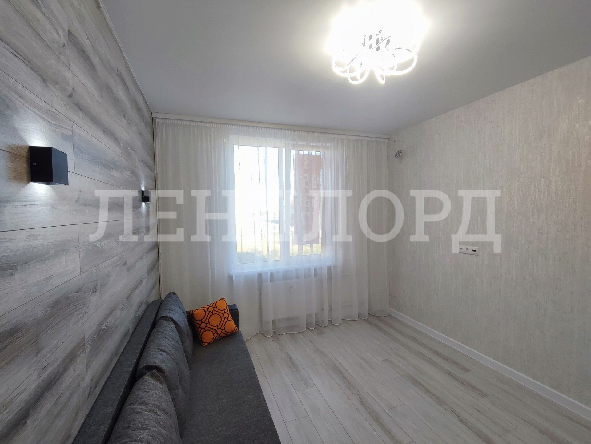 Квартира на продажу в Ростове-на-Дону, улица Ткачёва, 38 фото №1