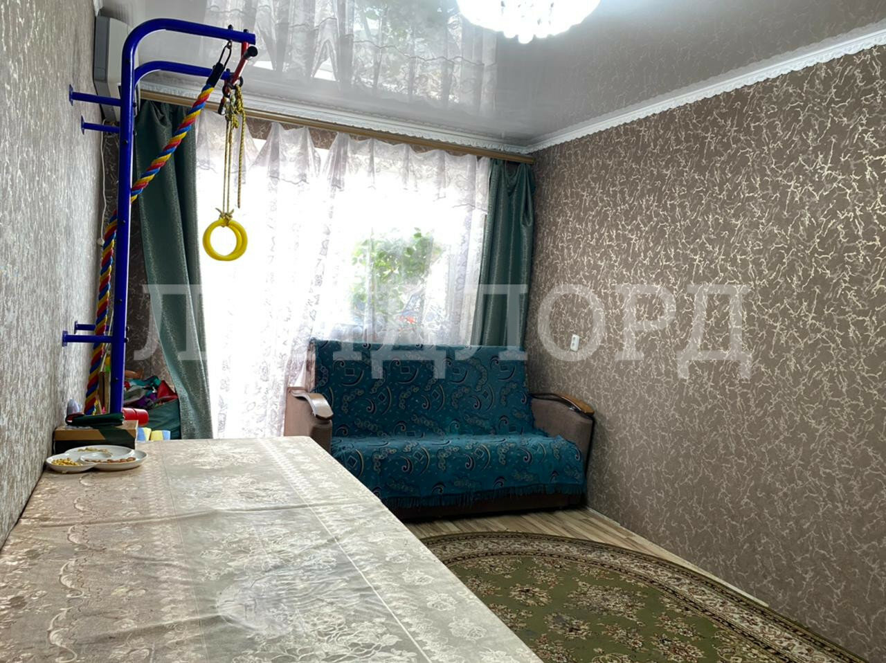 Квартира на продажу в Новочеркасске, улица Горького, 6 фото №0