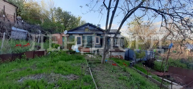 Дом с участком на продажу в Новочеркасске, Александровская улица фото №2