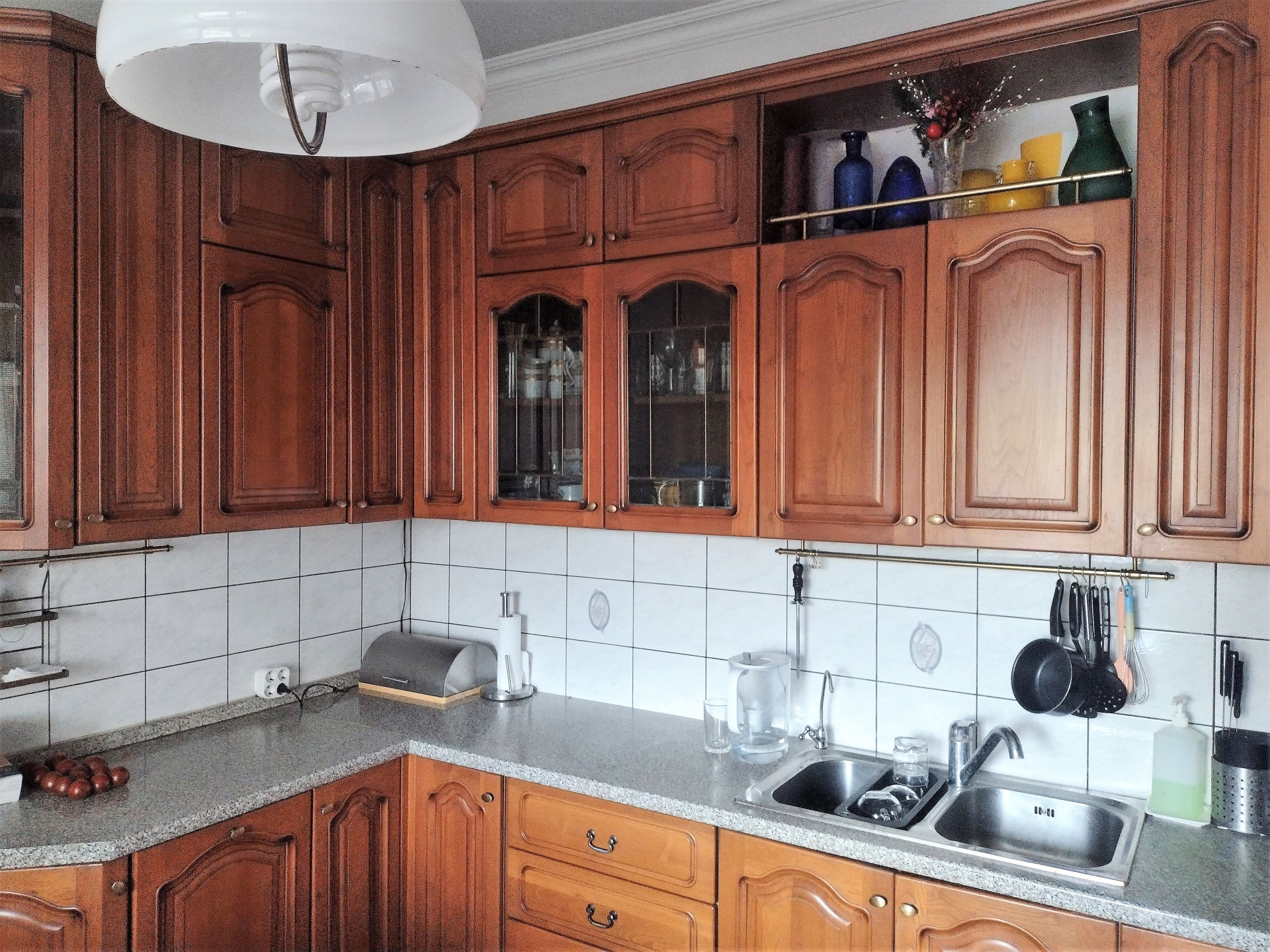 Дом с участком на продажу в Ростове-на-Дону, 34-я Линия, 70 фото №3