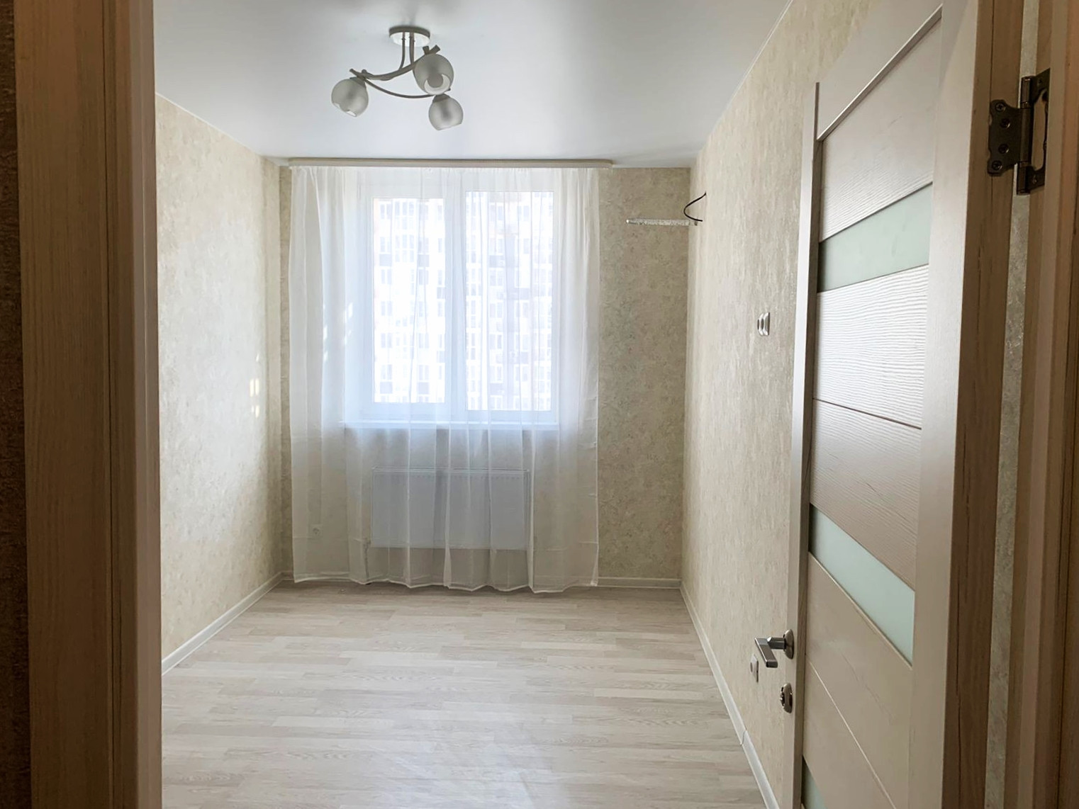 Квартира на продажу в Ростове-на-Дону, Стабильная улица, 3с1 фото №0