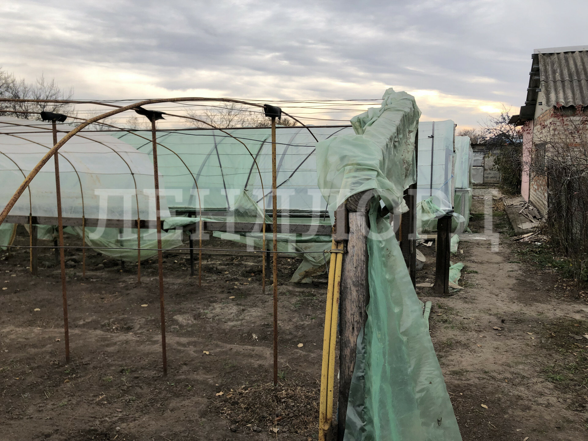 Дом с участком на продажу в слободе Красюковская, Южный фото №3