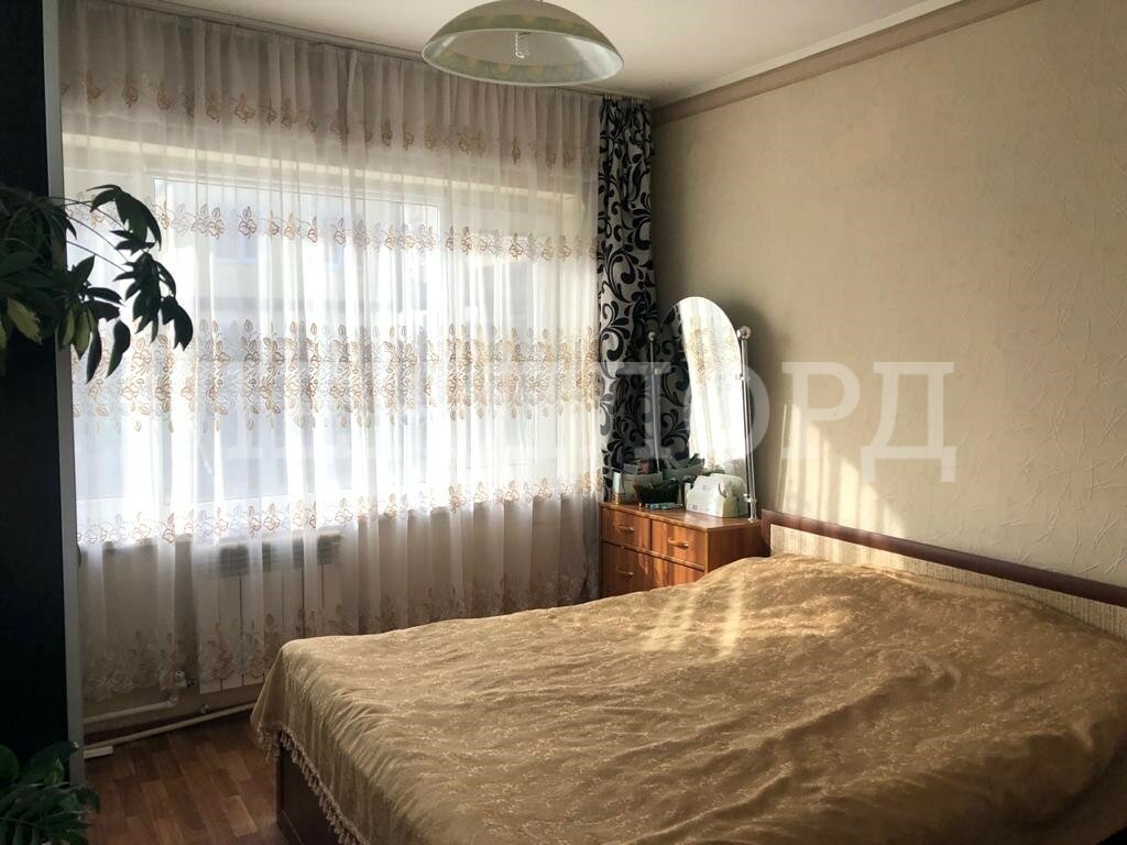 Дом с участком на продажу в Ростове-на-Дону, улица 1-я Линия фото №7