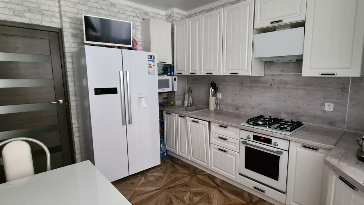Квартира на продажу в Ростове-на-Дону, улица Богданова, 79 фото №0
