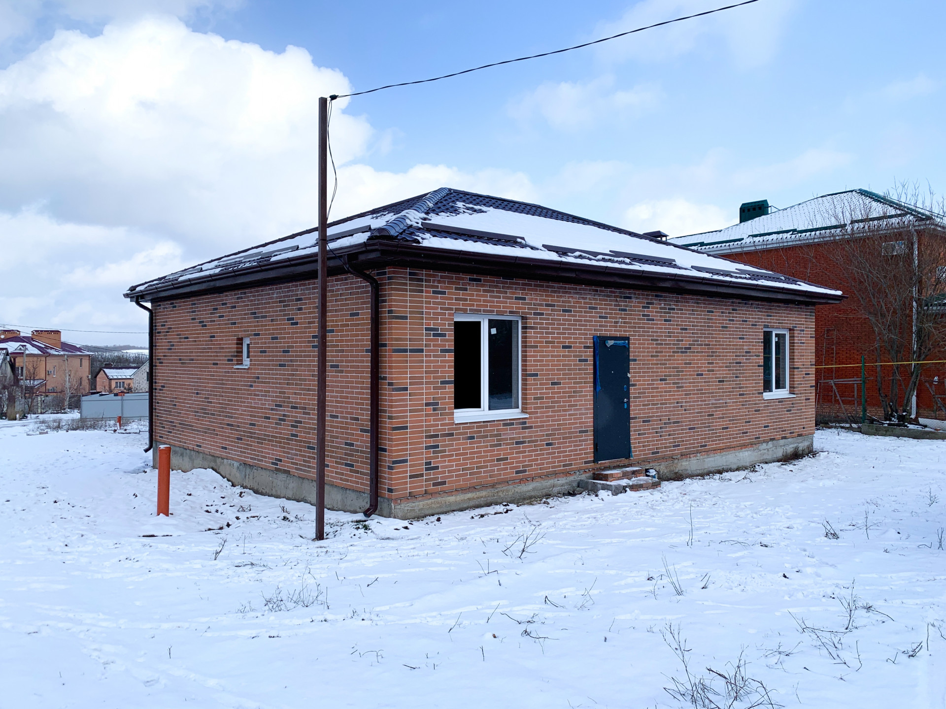 Дом с участком на продажу в Российском, Брусничный переулок