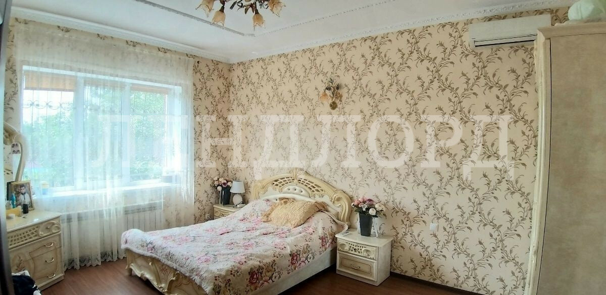 Дом с участком на продажу в Ростове-на-Дону, улица Малиновского фото №8
